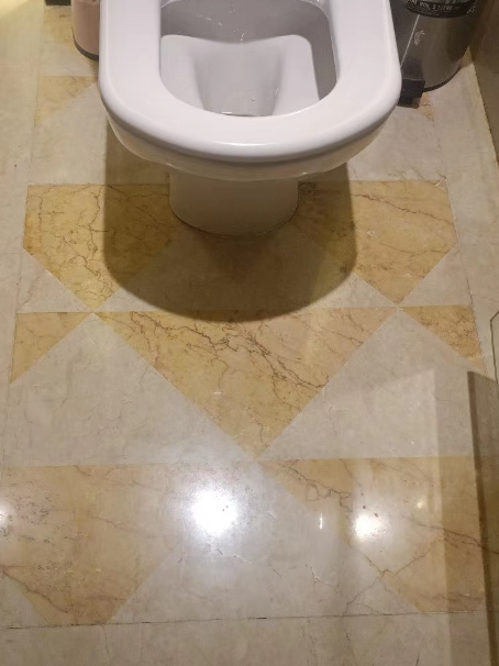 郊区瓷砖修缮